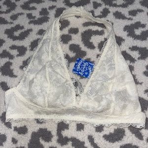 Free People halter white lace bralette🤍